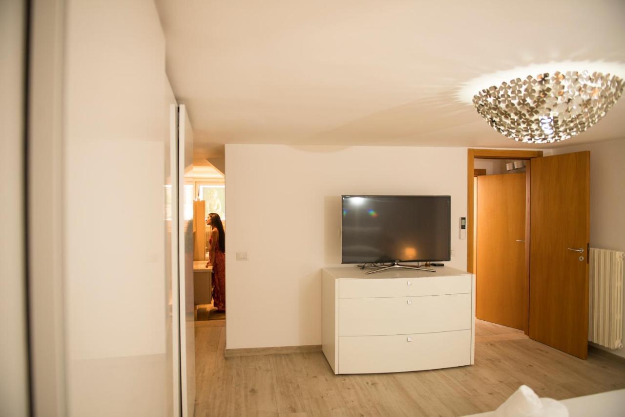דירות מונופולי Palazzo Absolem Luxury מראה חיצוני תמונה